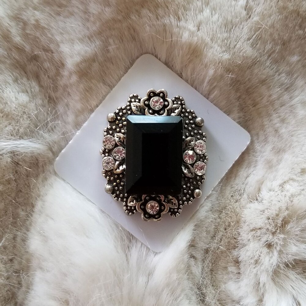 Onyx and Silver Brooch with Floral Design